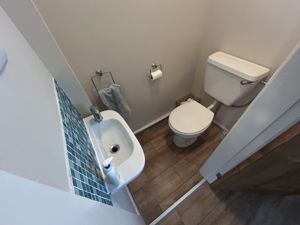 Photo 22- click for photo gallery